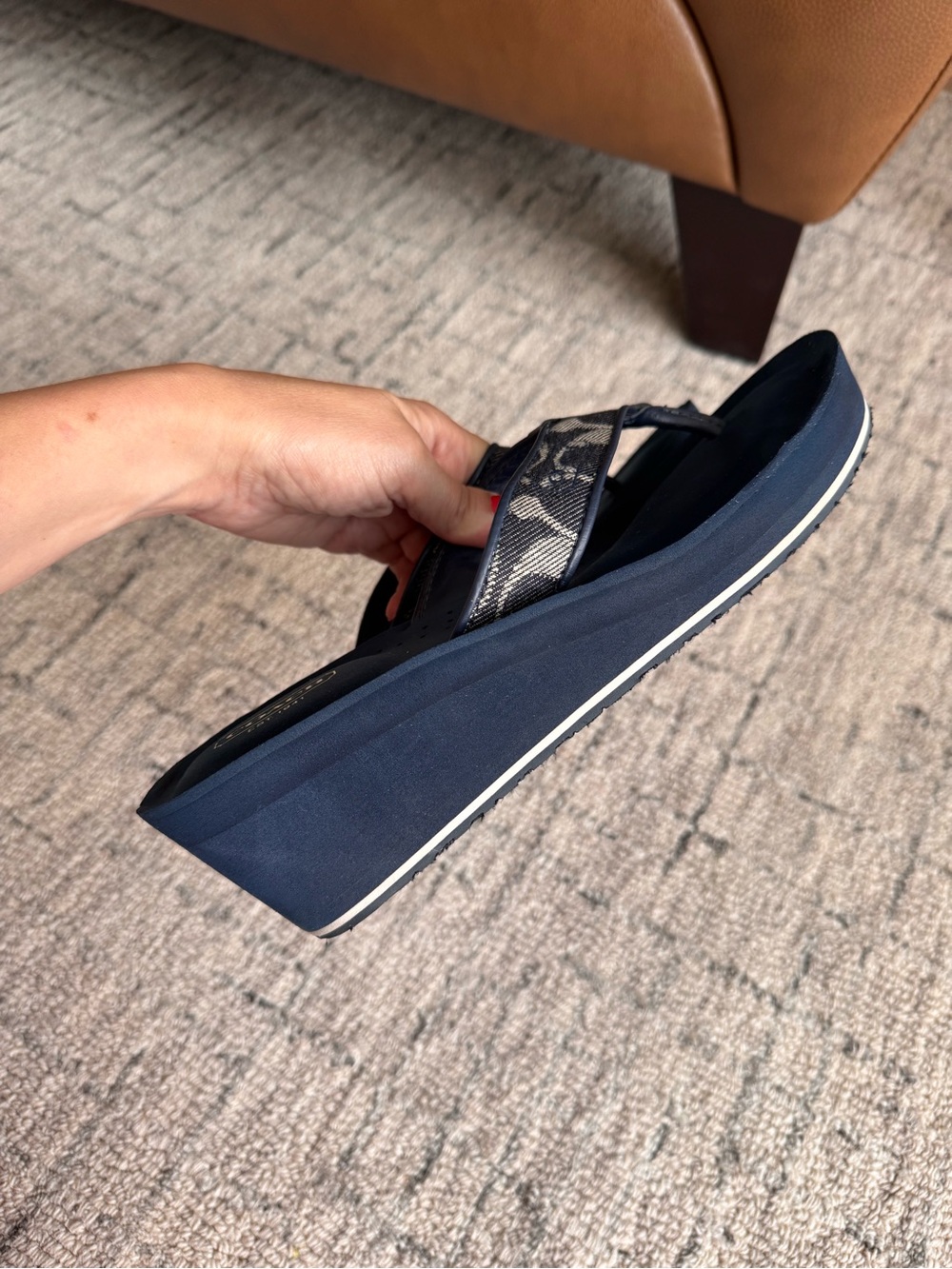 Coach Jaicee wedge flip flops denim 9 - Picture 5 of 7